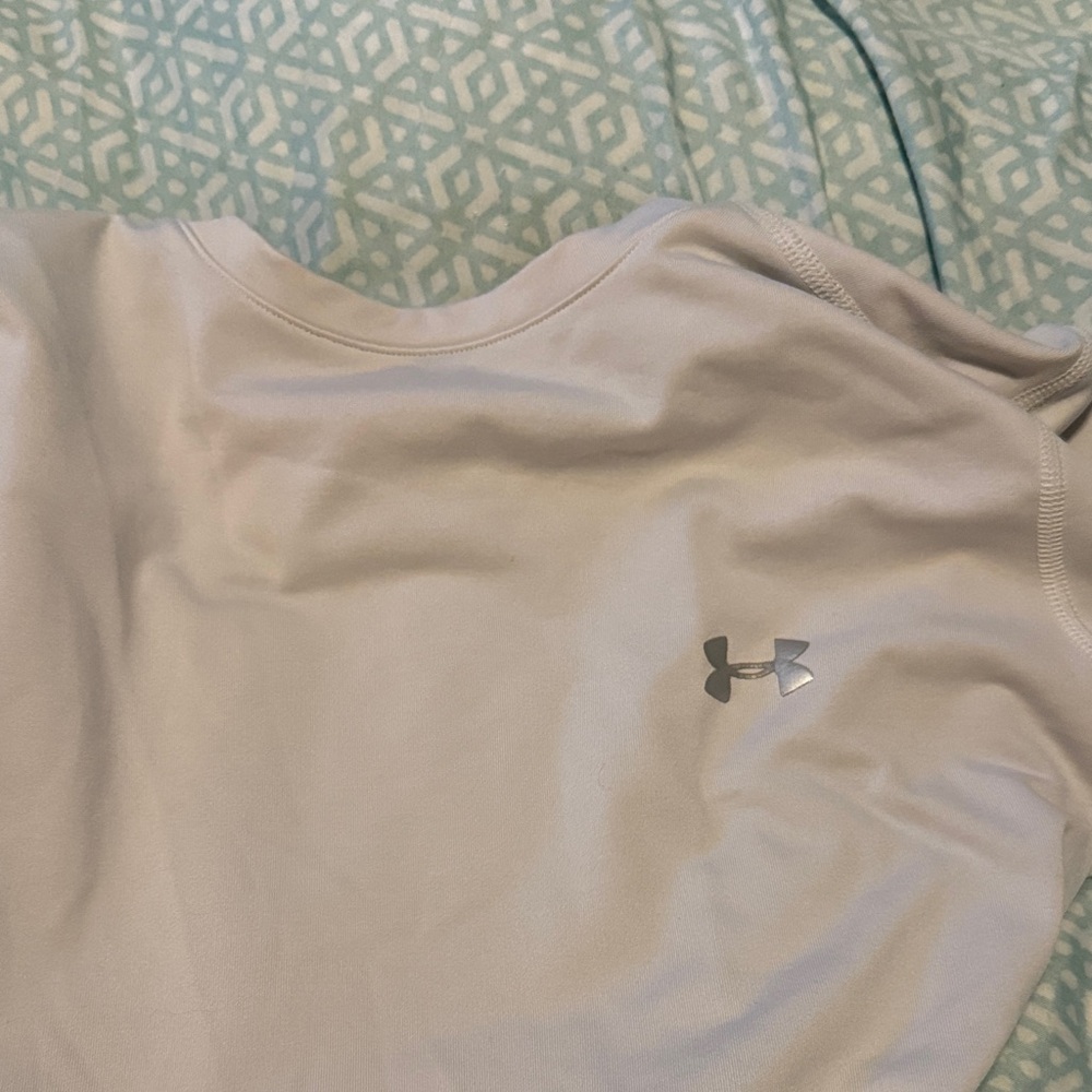 Under Armour Women's Long Sleeve Tee - Soft white